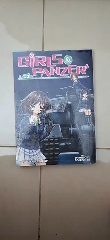 Girls  Panzer Vol.3 Manga