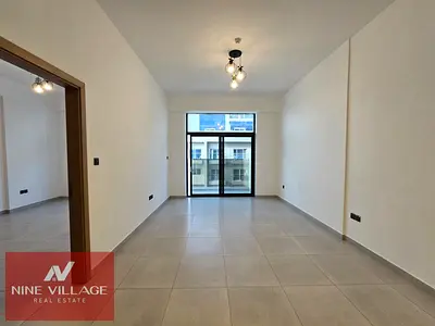 Modern 1 BHK - Spacious Big Layout - Family Building