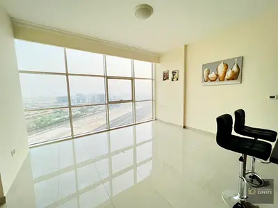 HIGHER FLOOR | 514 SQFT | MULTIPLE CHQS
