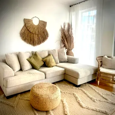 The One Kingston L Shape sofa beige Excellent Condition