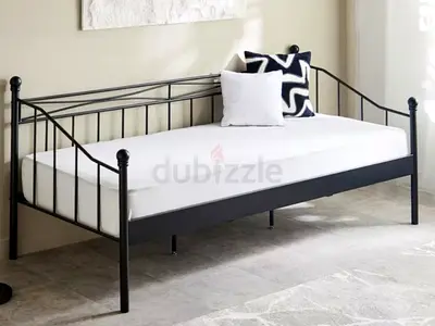 Home Box Black Metal Daybed Frame with Slatted Back - Single/Trundle Style