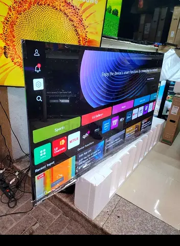 LG OLED 65 INCH CL C5 SMART TV MODEL 2025