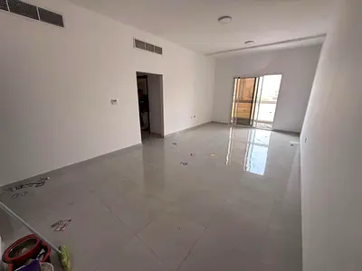 First tenant, excellent price, suitable for everyone, with free maintenance from the owner. Prime l