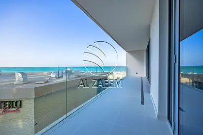 √ Elegantly Furnished Full Sea View Loft √