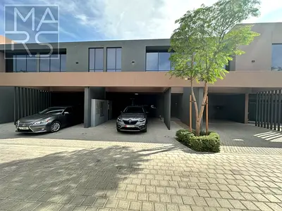 Elegant 3BR Azalea Townhouse | Middle Unit | Spacious 2,900 Sqft | AED 2.5M