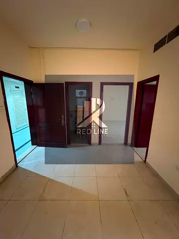 ✨ شقة للإيجار في النباعة ✨ 🛏️ غرفة وصالة مع بلكونة 📍 موقع مميز على الطريق الرئيسي