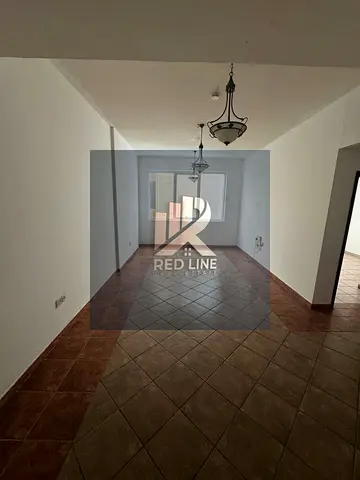 اجمل غرفه وصاله في منطقة القاسميه بالشارقه مساحه واسعه مع اطلاله مميزه تكبف وغاز مركزي موقع استراتيجبي ومميز قريب من كافة الخدمات والمركز التجاريه