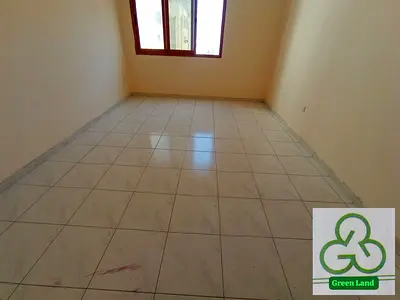 SPACIOUS 1BHK AVAILABLE CENTRAL AC CANTRAL GAS FAMILY BULDING NEAT AND CLEAN APARTMENT OPEN AREA FREE PARKING RENT 29000
