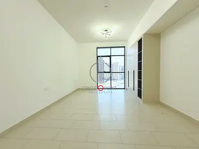 Stylish City Studio | Smart Layout | Prime Connectivity | Chiller + Gas Free