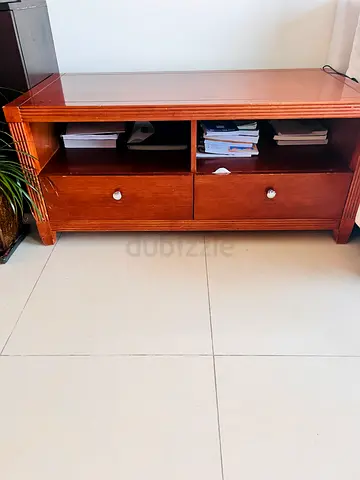 Solid wood tv table