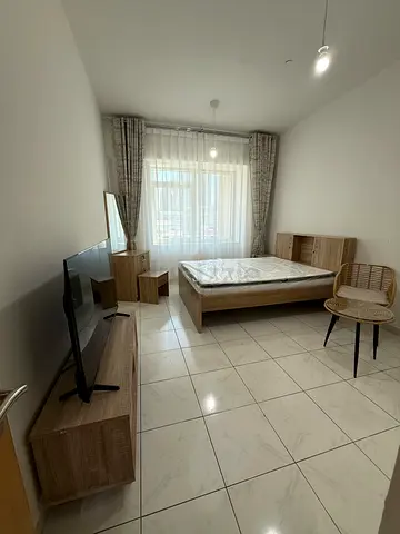 Room available in city walk , downtown