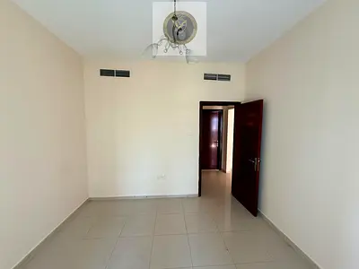 | بدون تامين | اطلالة بحرية | بلكون |