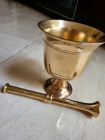 Brass Mortar and Pestle Set — Traditional Heavy Duty HAND GRINDER/masher