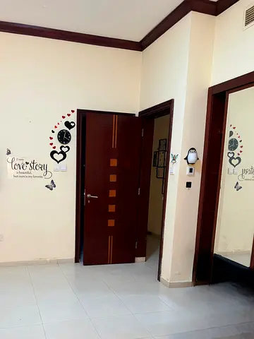 Spacious master bedroom with attached bathroom available for rent for Indian Couples or working men.