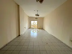 Ac free 3bedroom with balcony prime location
