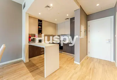 Vacant | Large Apartment | Open Park View
