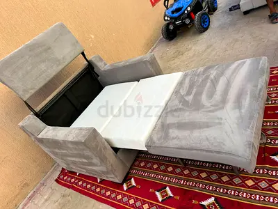 Selling high quality crateBarrel seat sofa bed