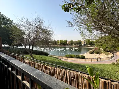 Exclusive | Renovation Opportunity | Lake Backing