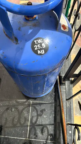 Used 25kg Blue LPG Gas Cylinder (Metal) - Good Condition