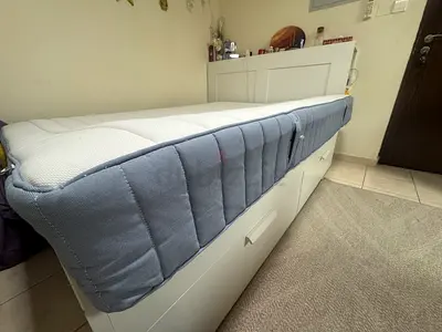 IKEA Valevag Pocket Spring Mattress 160X200 cms - Good Condition