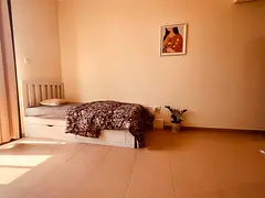Premium ladies bed space in Twin Sharing Room in Jaddaf Near Metro with attached washroom  balcony