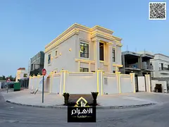 Classic villa for sale on a corner lot with two street frontages. Registration fees included, freeho