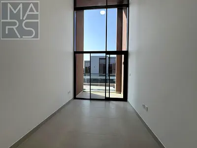 HOT OFFER-3BHK CORNER UNIT FOR RENT IN ROBINIA