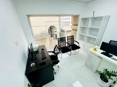 Stylish Office Solutions | No Commission & Prime Location