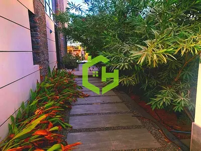 Family Community | 5BR plus Maids | Spacious unit