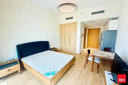 Fully Furnished| Infront Of Metro |Easy Accessible