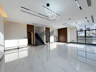Luxury 5BR Villa | Garden+Yard | Reeman 1