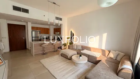 Low Floor | Appliances Inc | Available June
