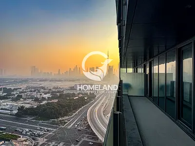 Original Show Unit | Maids | Brand New | Burj View
