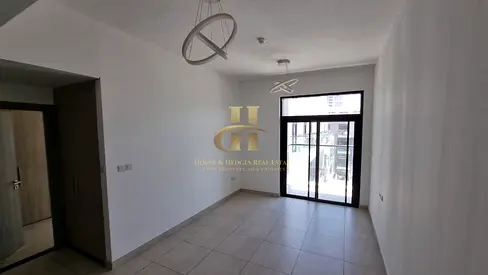 Corner Unit | Multiple cheques | Ready to move