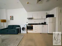 NEAR METRO / NEAR BEACH / MODERN / BRIGHT
