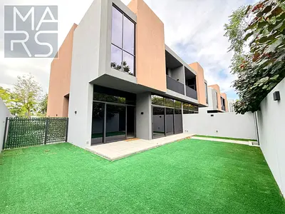 Spacious and modern 4-bedroom villa available for rent in Masar.200k