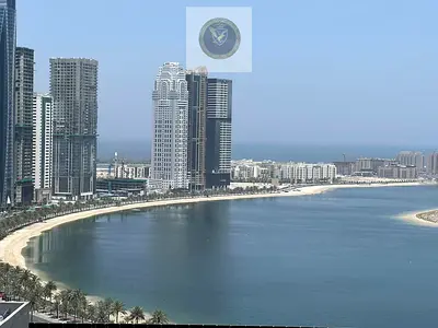 اطلالة بحرية | شقة واسعة غرفتين وصالة | موقع مميز | قريبة من جميع الخدمات | على طريق الخادمة