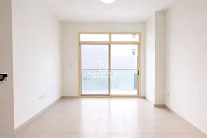 WELL MAINTAINED | SPACIOUS | PRIME LOCATION