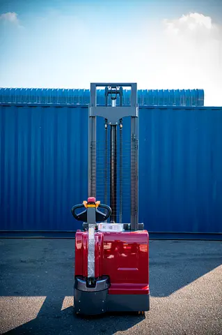 Brand New 2026 Zoom Electric Stacker