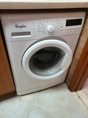 Whirlpool Front Load Washing Machine - Good Working Condition