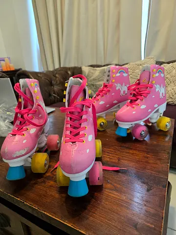 Roller blades 2 sizes