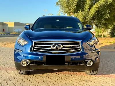 2015 Infiniti QX70 — фото 3