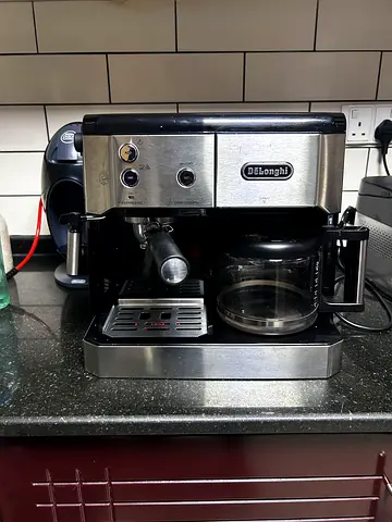DeLonghi Stainless Steel Espresso  Coffee Machine - Good Working Condition
