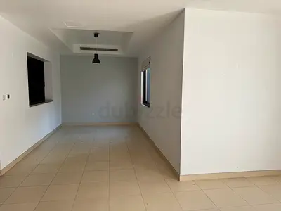 ميرا 4