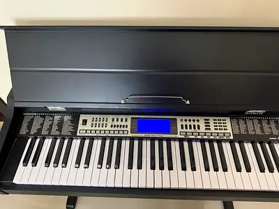 Electronic piano keyboard with stand