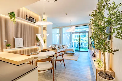 Boutique Furnishings | Direct Pool Access | Flexible Cheques