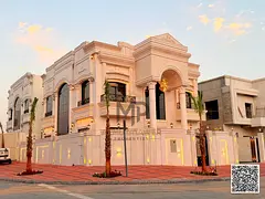 For sale: Classic corner villa on two streets with a large built-up area, price includes registratio