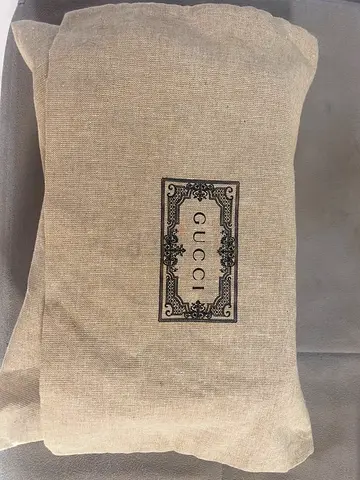 Gucci branded dust bag / pouch (pre-owned)