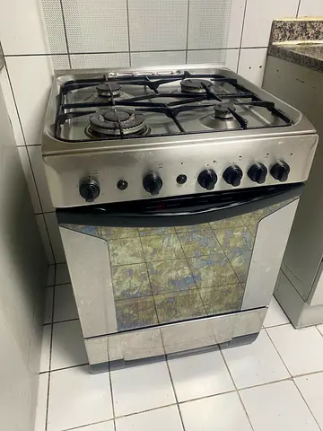 Cooking range stainless steel Indesit Italy
