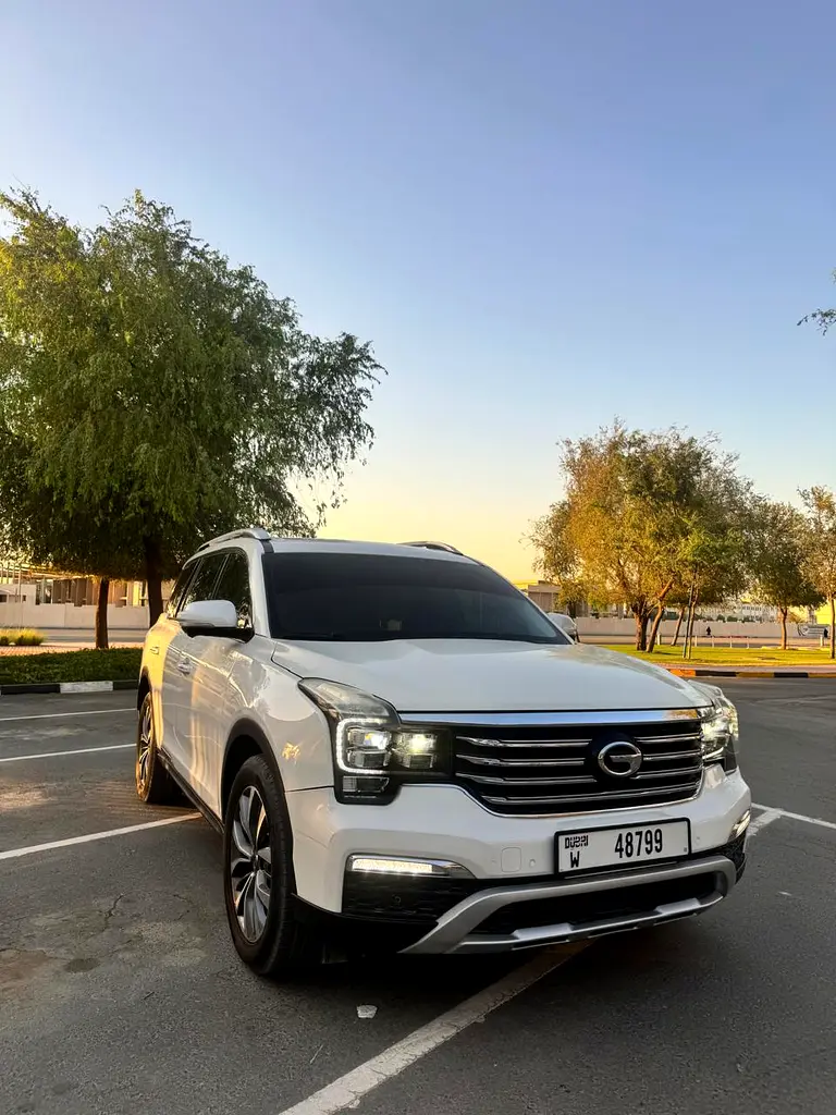 GAC GS8 2018 — photo 1 of 17